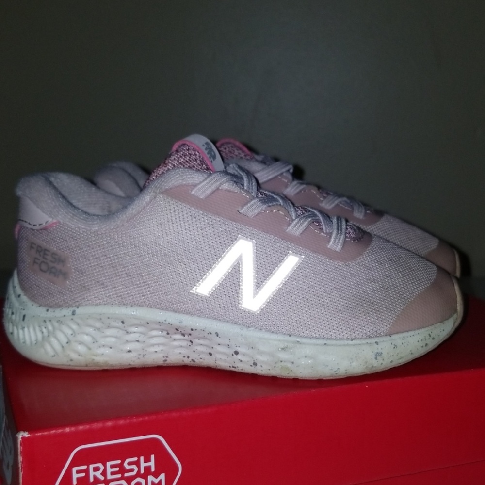 Girl's New Balance